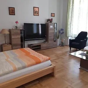 Schloessel 26/16 , Wien Österreich